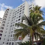 Aparta-Suites En Cartagena Junto A La Playa