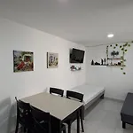 Aparta-Suites En Cartagena Junto A La Playa