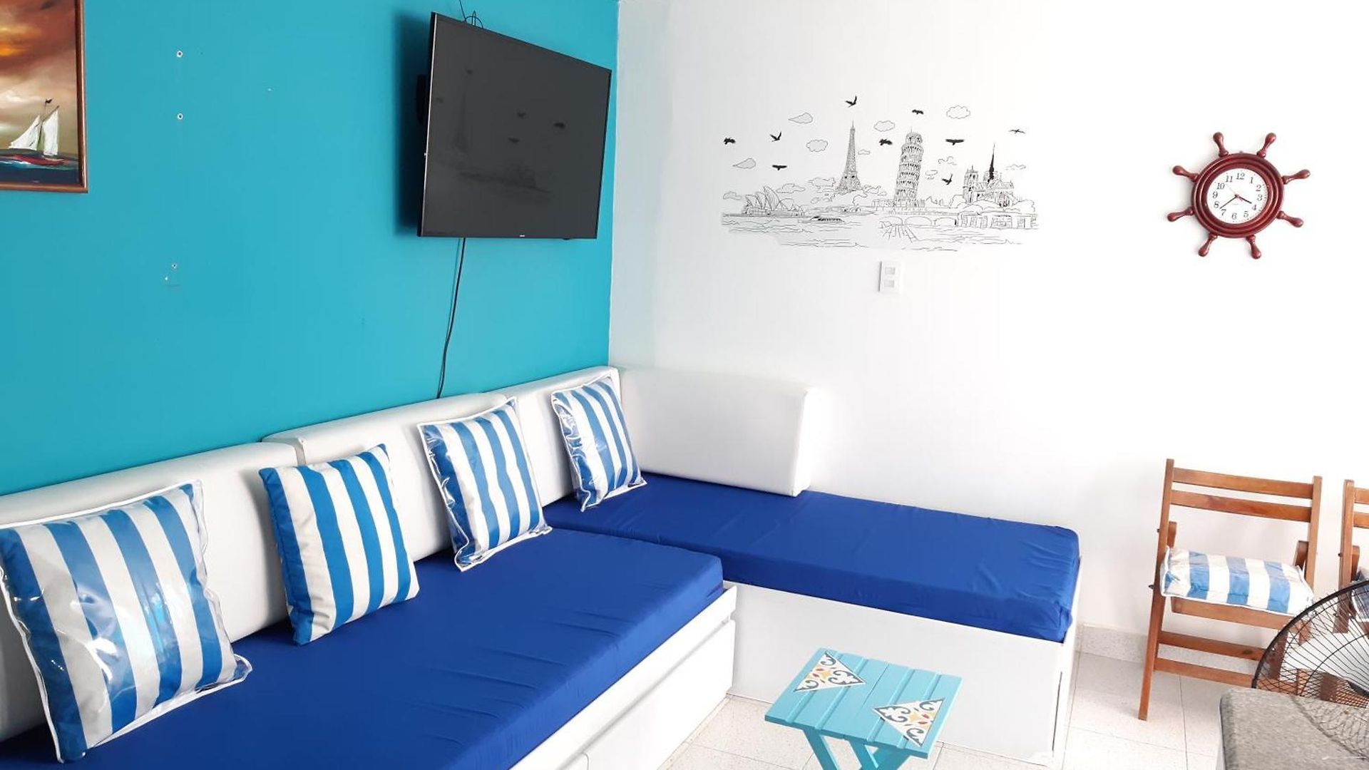 Aparta-suites En Junto A La Playa