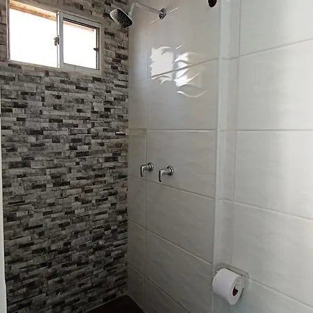 Aparta-suites En Junto A La Playa Apartamento Cartagena